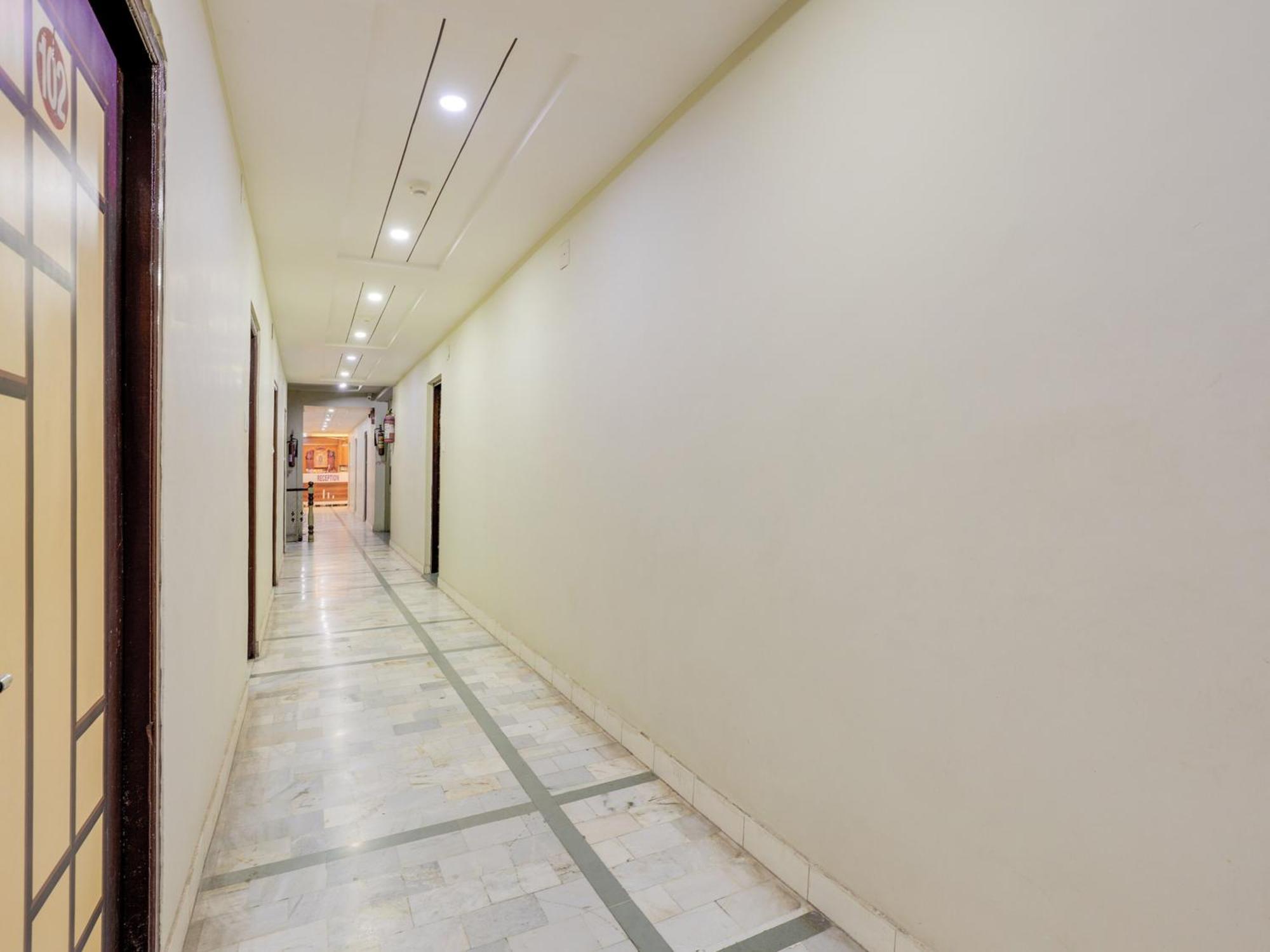 Hotel O Asopalav Naroda Exterior foto