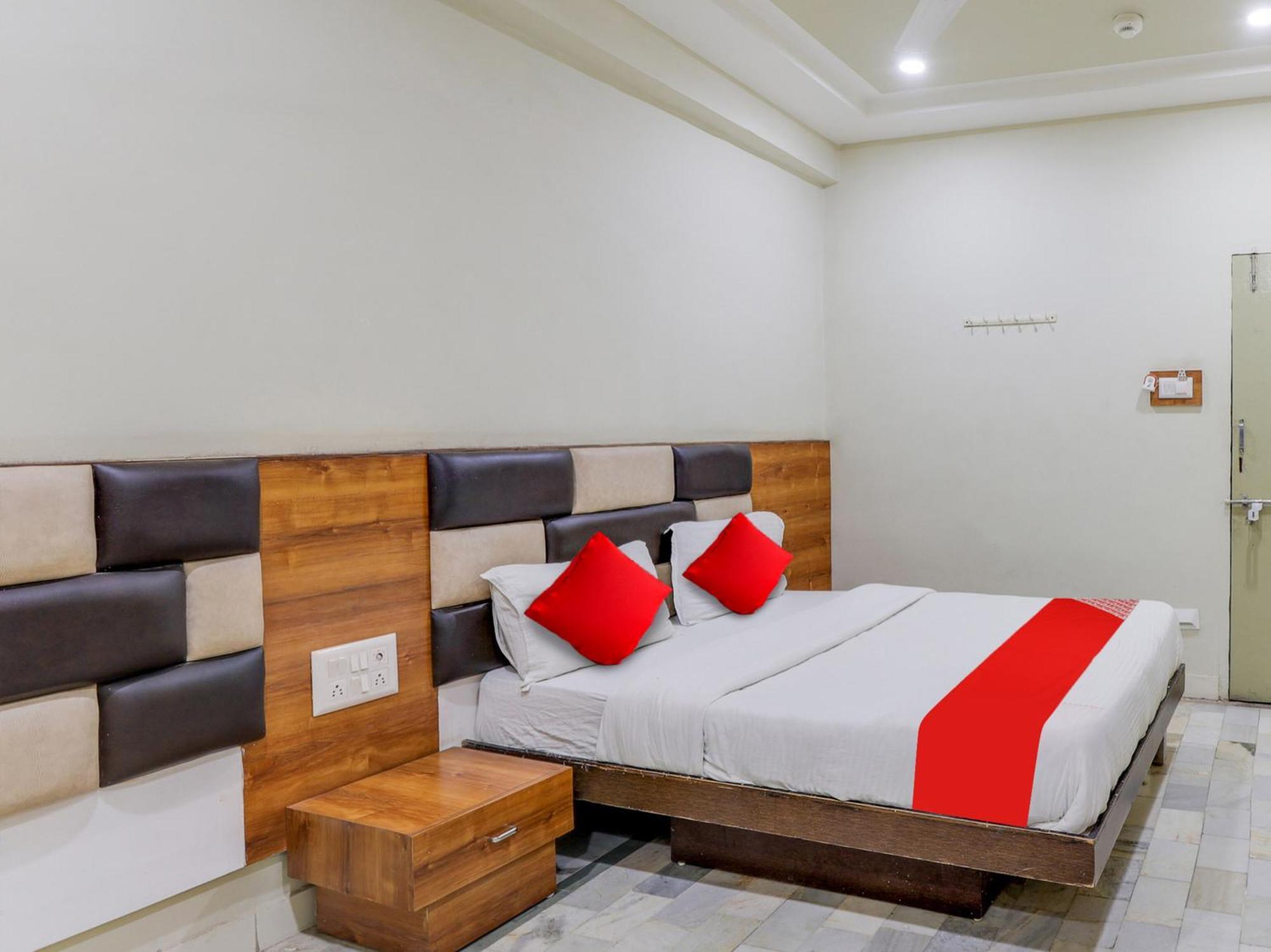 Hotel O Asopalav Naroda Exterior foto